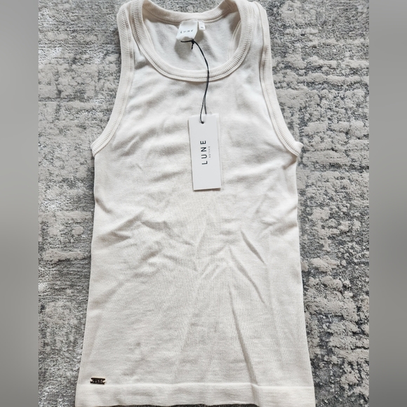 NWT Lune Active Maia Soft Ribbed Tank Top Off White Size XS - Picture 3 of 10